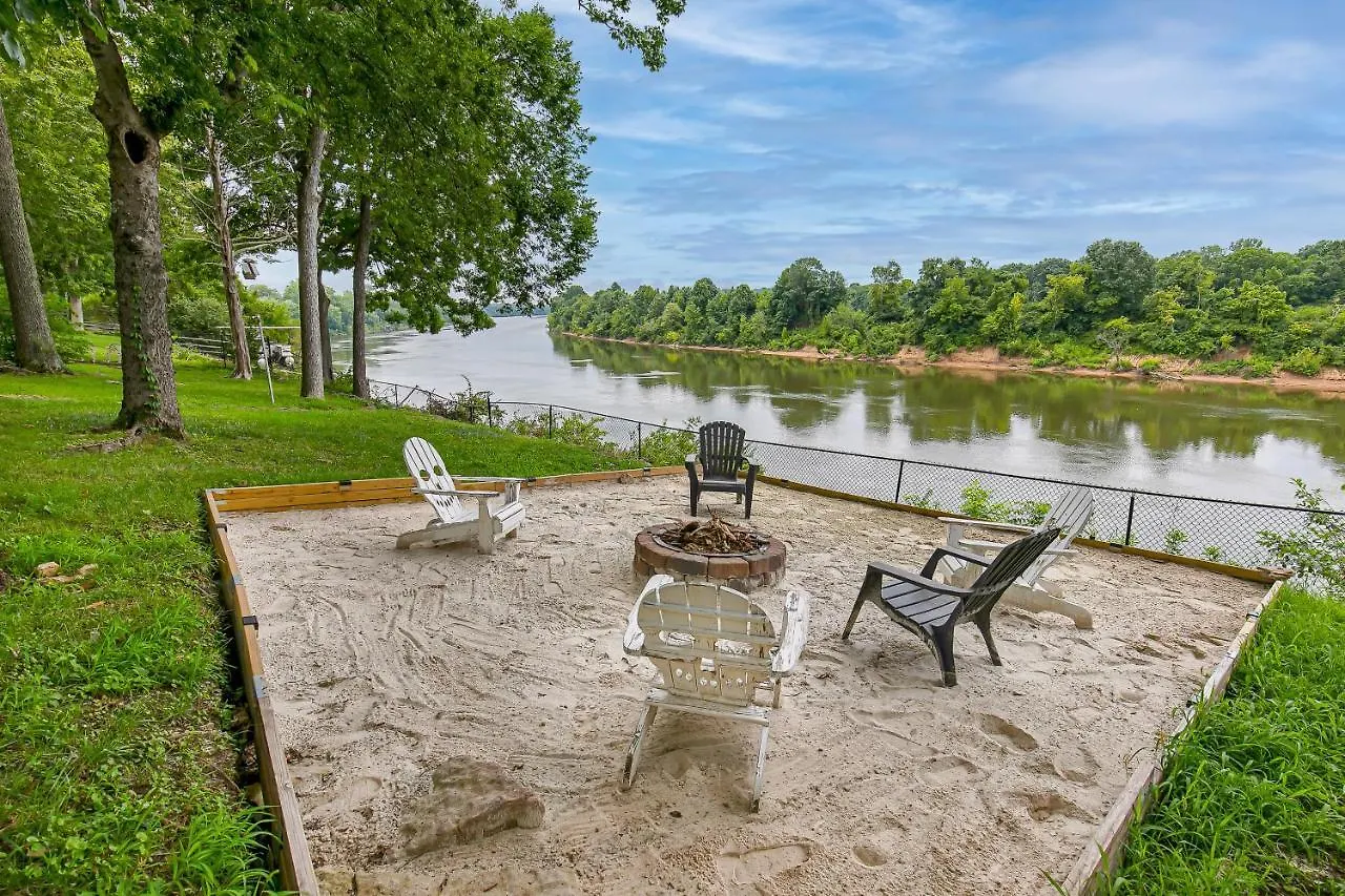 River House On Berwick Trail Nashville Holiday home